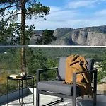 Spacious Mountain With View In Nissedal Prázdninový dům Treungen