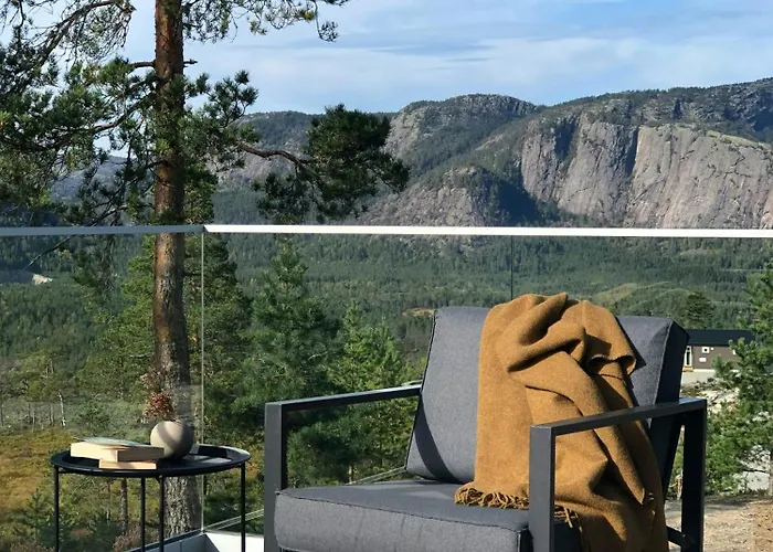 Spacious Mountain With View In Nissedal Feriehus Treungen