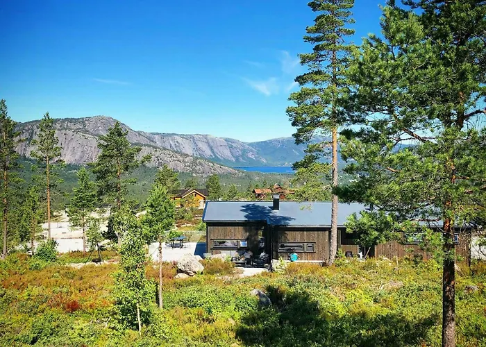 Spacious Mountain With View In Nissedal * Treungen